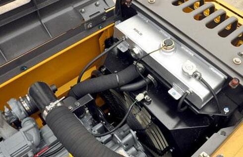 挖掘機液壓行走旋轉係統保養技巧 挖掘機液壓行走旋轉係統保養技巧